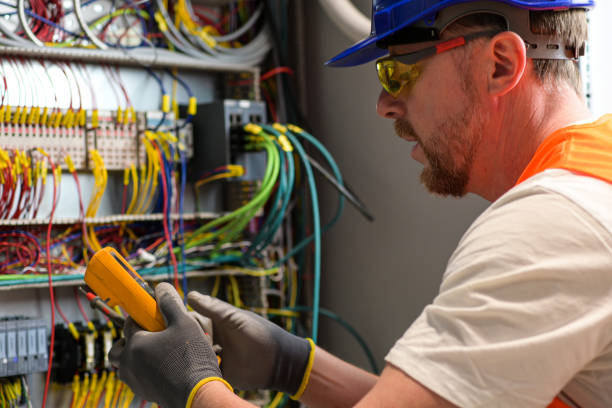 Best Affordable Emergency Electrician  in Crystal Springs, MS